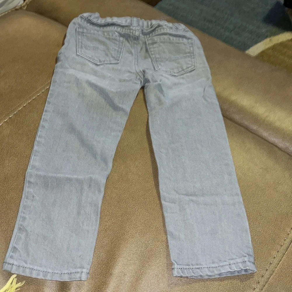 Grey jeans